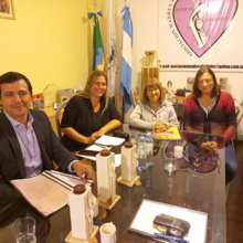 23 de mayo: Reunión junto a Dra Romina Del Buono, Dr. Elias Collado, Secretario Oficial Fiscal y los padres Guillermo Bargna y Victoria Gil (padres de Soledad Bargna)